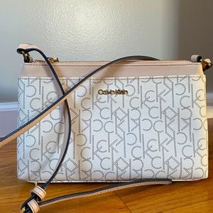 Calvin Klein Crossbody